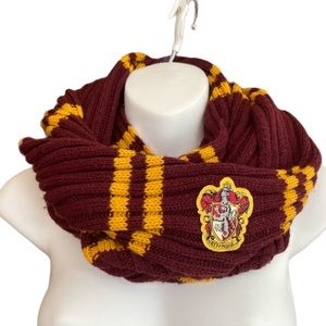Harry Potter Gryffindor House Infinity Scarf Women’s One Size